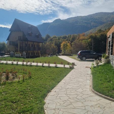 Theth Kompleksi Gjoni Kültér fotó