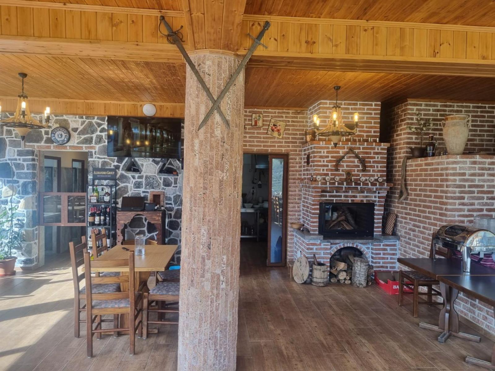 Theth Kompleksi Gjoni Kültér fotó