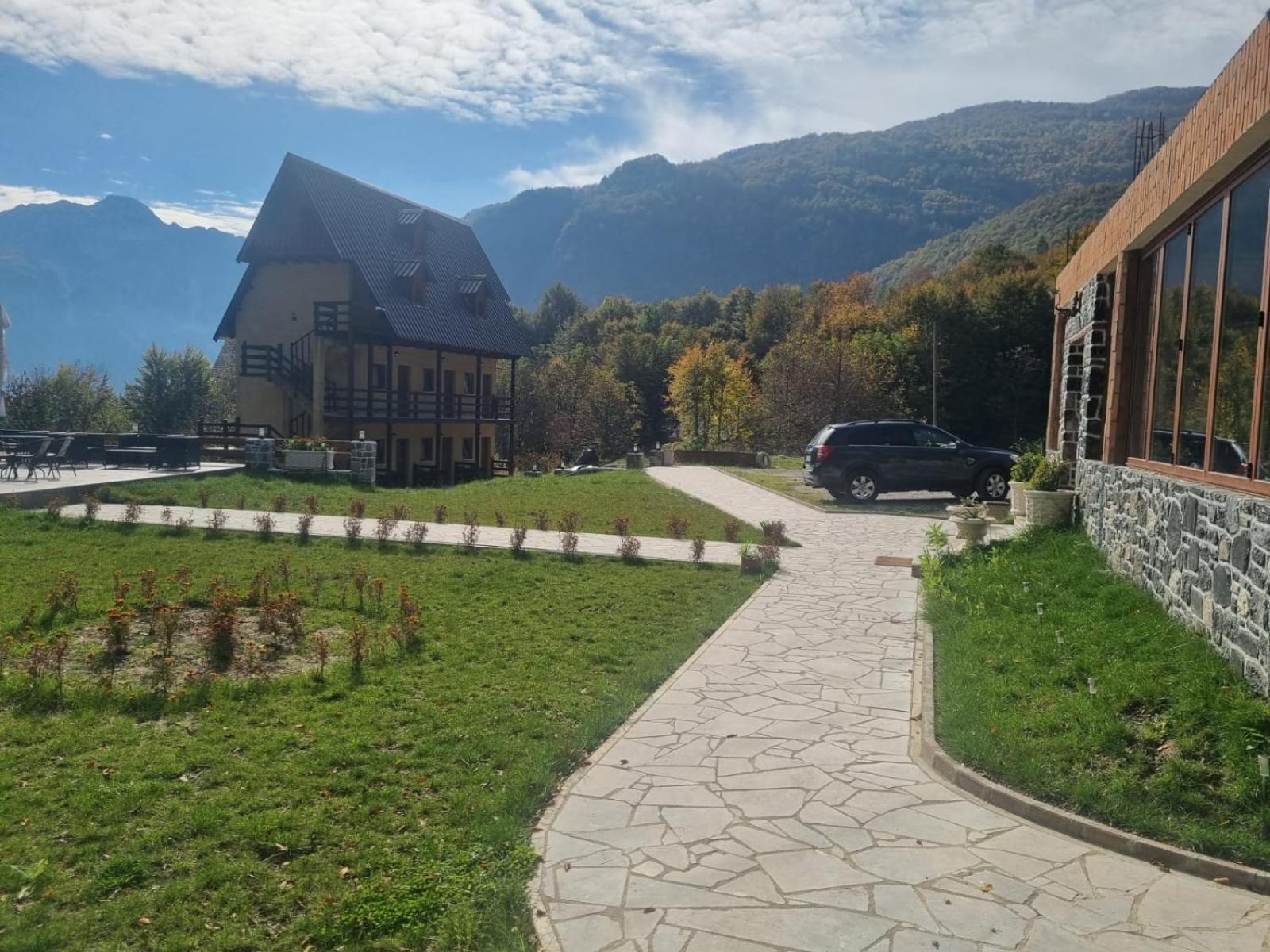 Theth Kompleksi Gjoni Kültér fotó