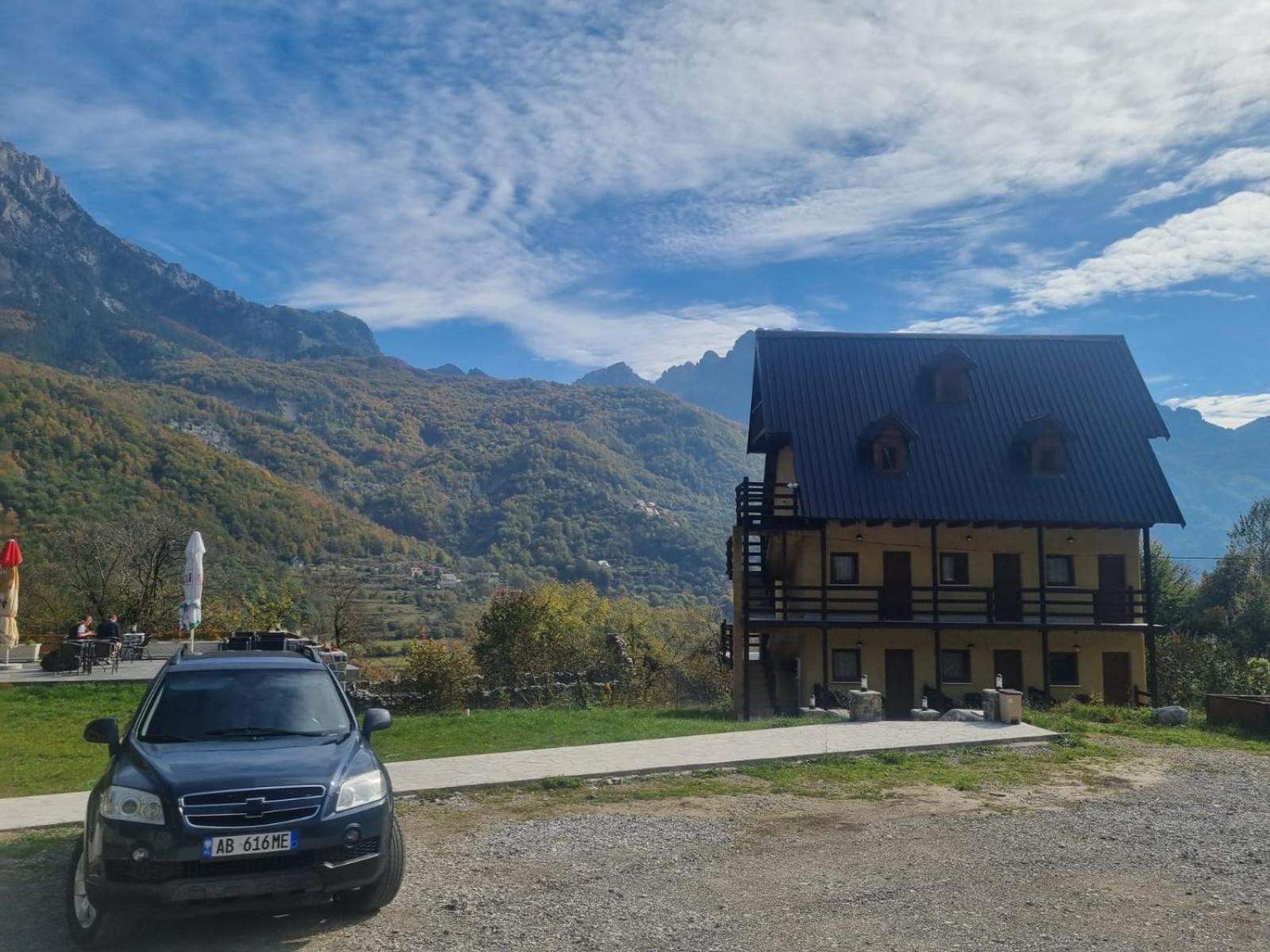 Theth Kompleksi Gjoni Kültér fotó